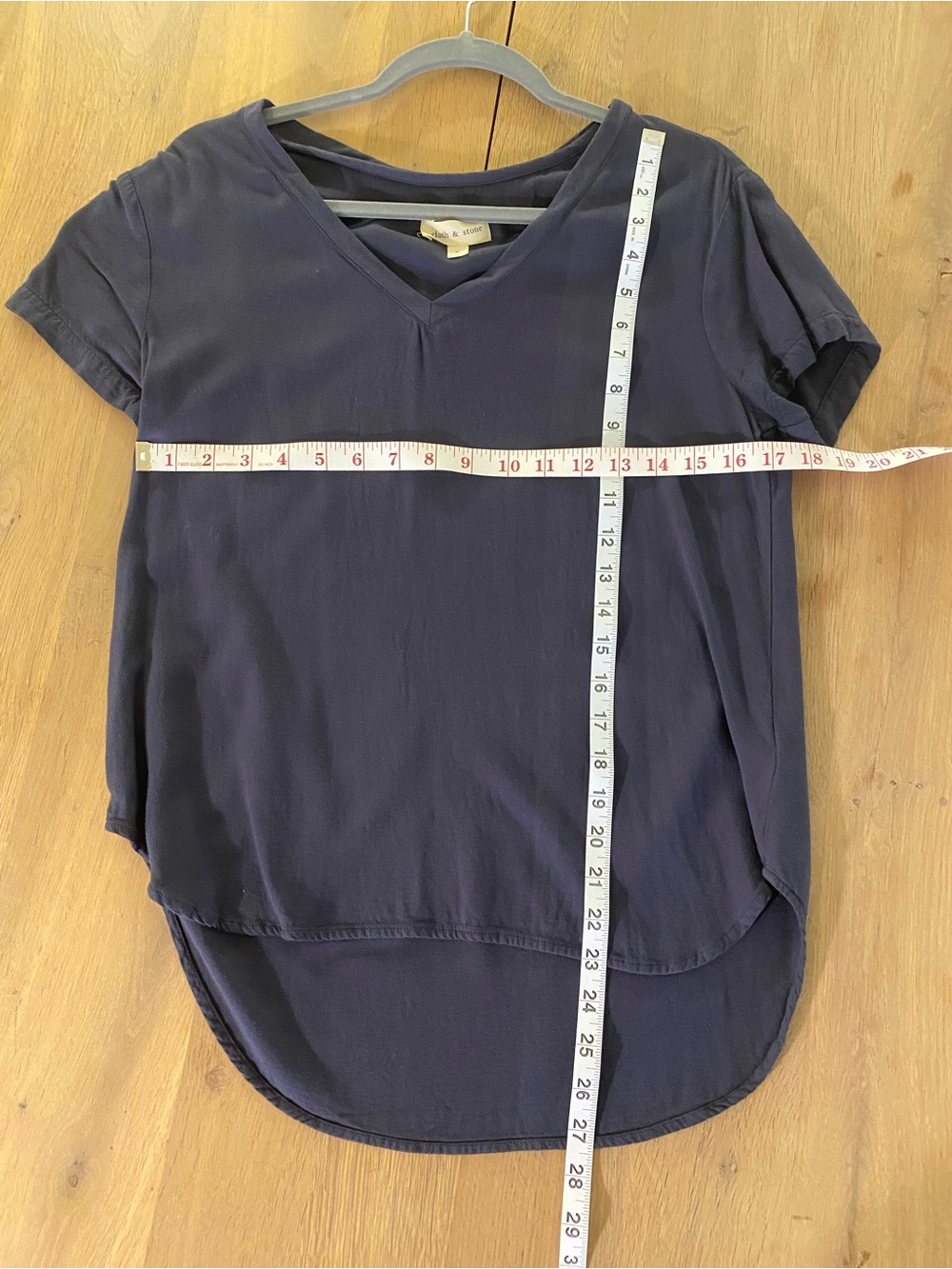 cloth & stone Navy V-Neck Short Sleeve Tee - Picture 3 of 3